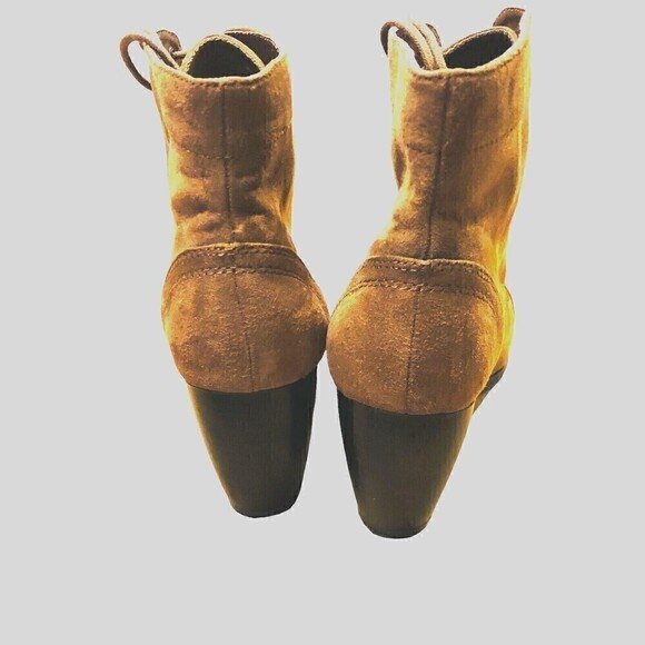 C.R. Women's Ankle Bootie, Size (8) 3" Heel, Faux Suede, Lace-up, Brown #S4 - Picture 6 of 8
